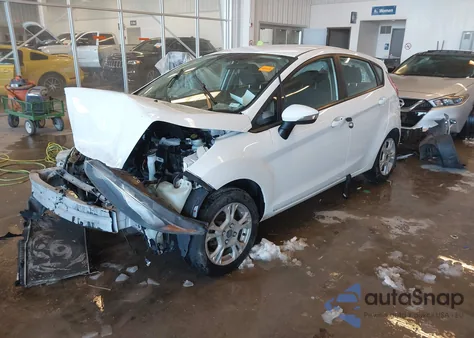 2015 Ford Fiesta Se из США, поврежденный, VIN 3FADP4EJ6FM111511